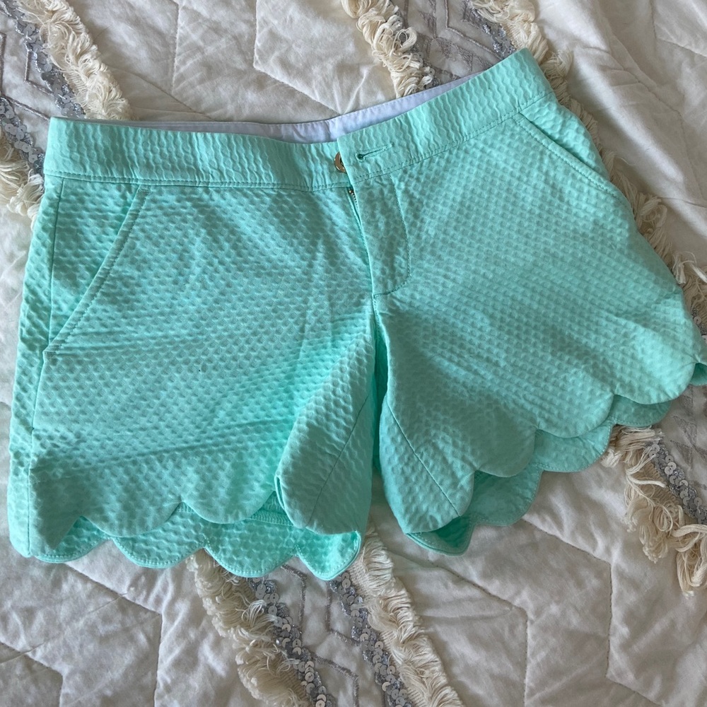 Lily Pulitzer buttercup shorts